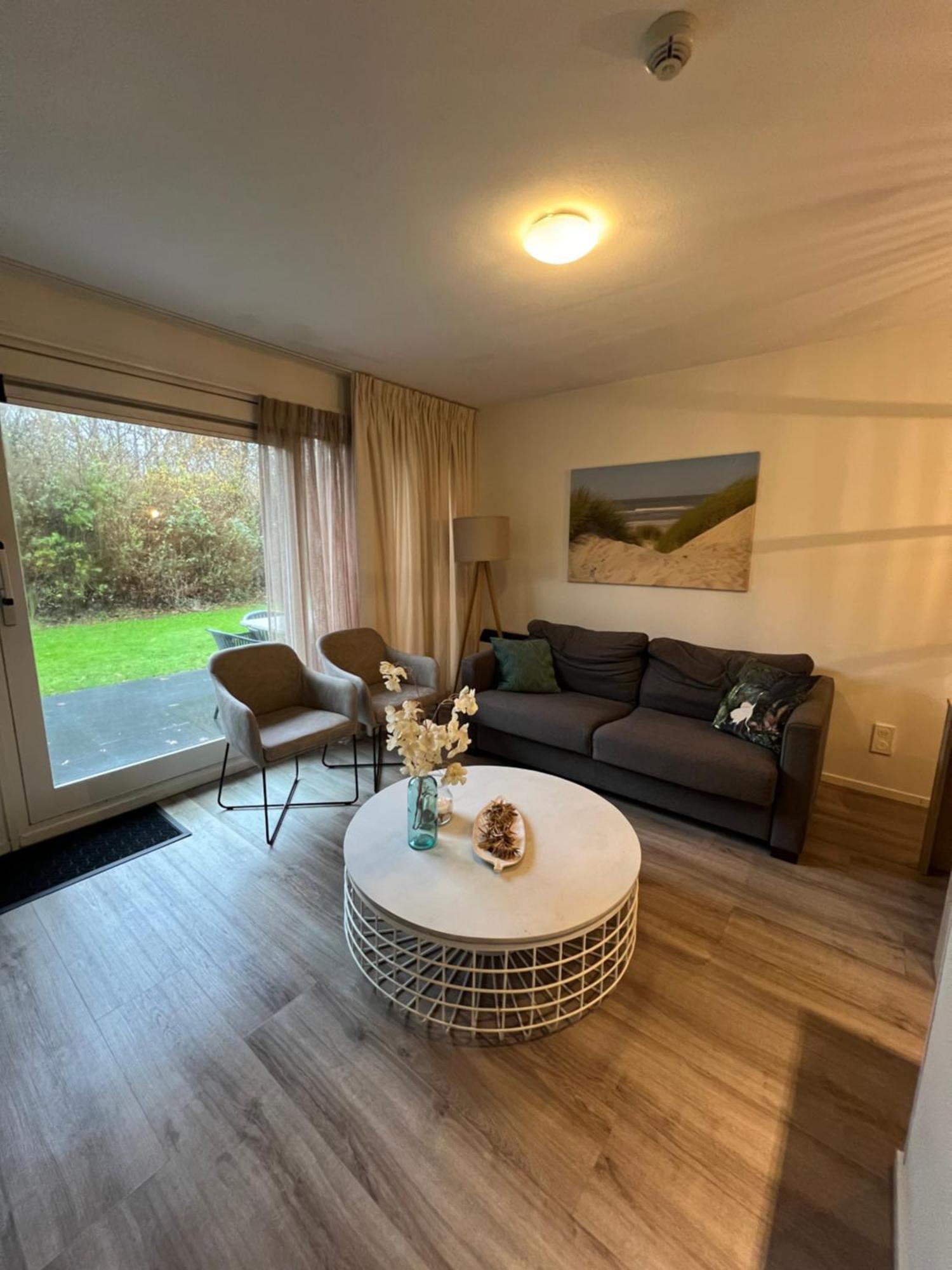 Appartement Noflik, Amelander Kaap Hollum  Exteriör bild
