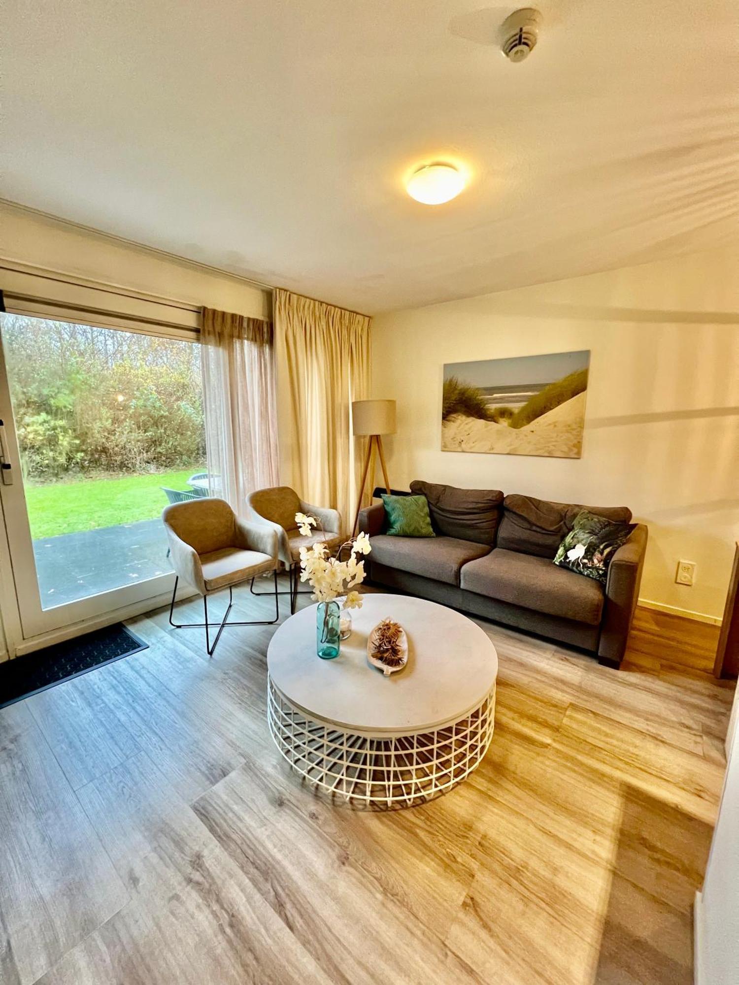 Appartement Noflik, Amelander Kaap Hollum  Exteriör bild